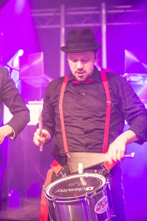 Deejay Plus feiert neuen Booking-Rekord bei 186 Beats.